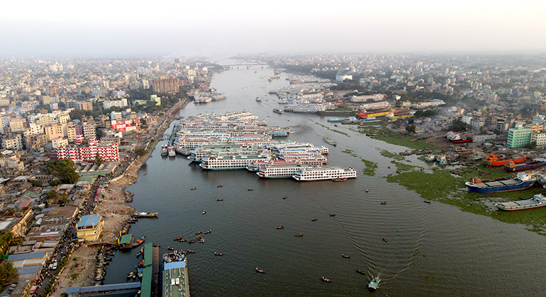 ঢাকা